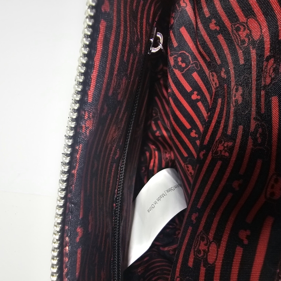 Disney Black and White Mickey Mouse Handbag - Picture 13 of 13